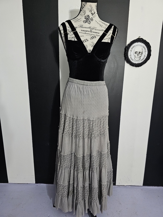 Saint Tropez West Dresses & Skirts - Saint Tropez West Gray Tiered Lace Maxi Skirt